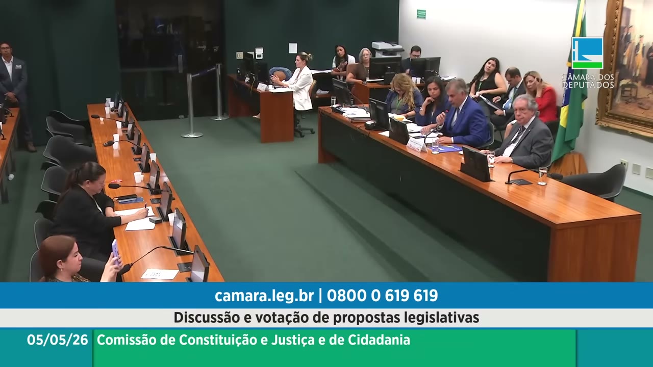 Vídeo do evento em 1:09:42