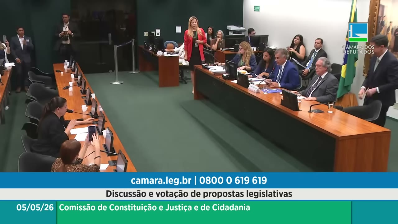 Vídeo do evento em 1:12:59