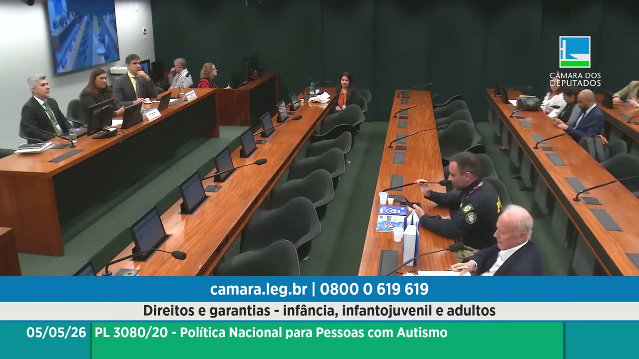 Vídeo do evento em 1:04:49
