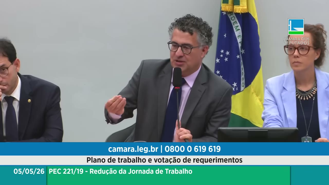 Vídeo do evento em 1:08:41