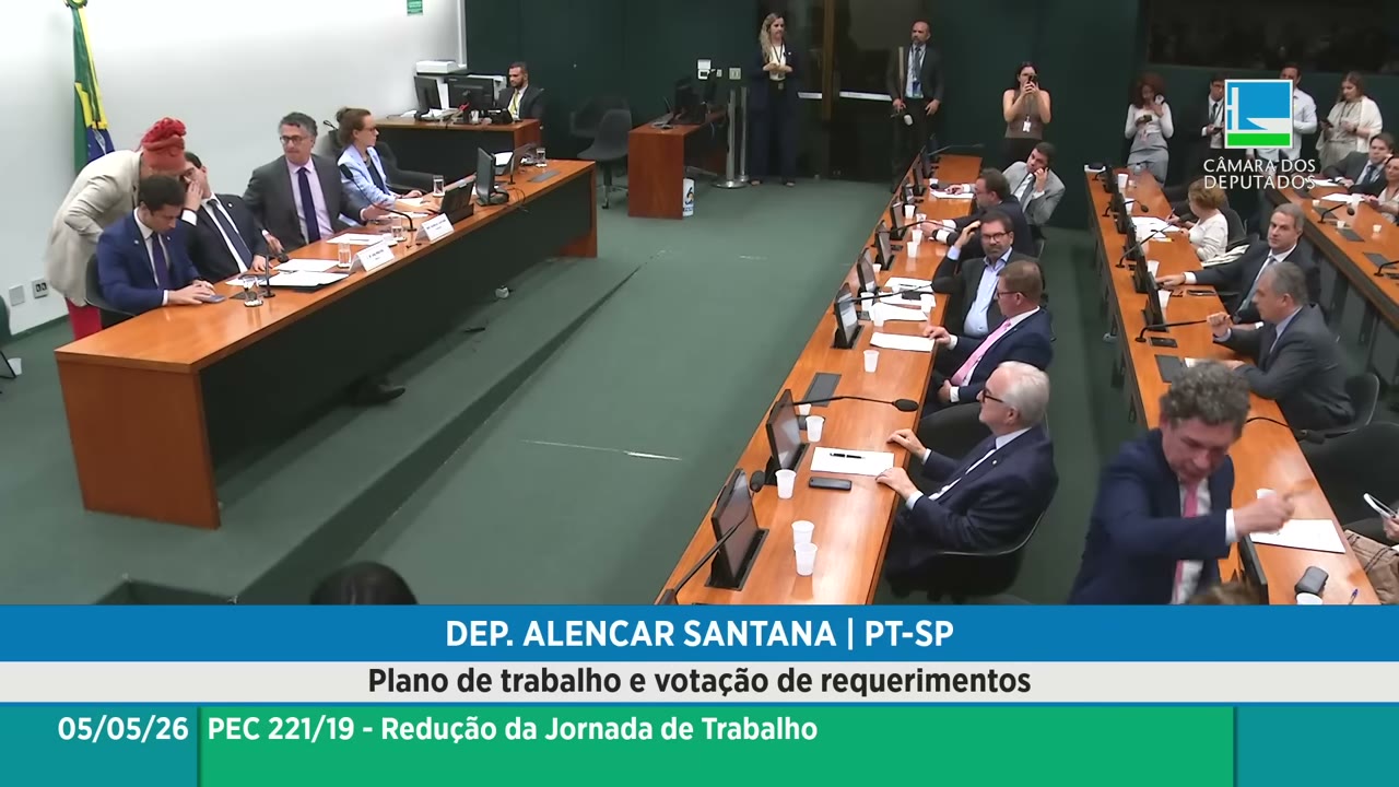Vídeo do evento em 1:09:02