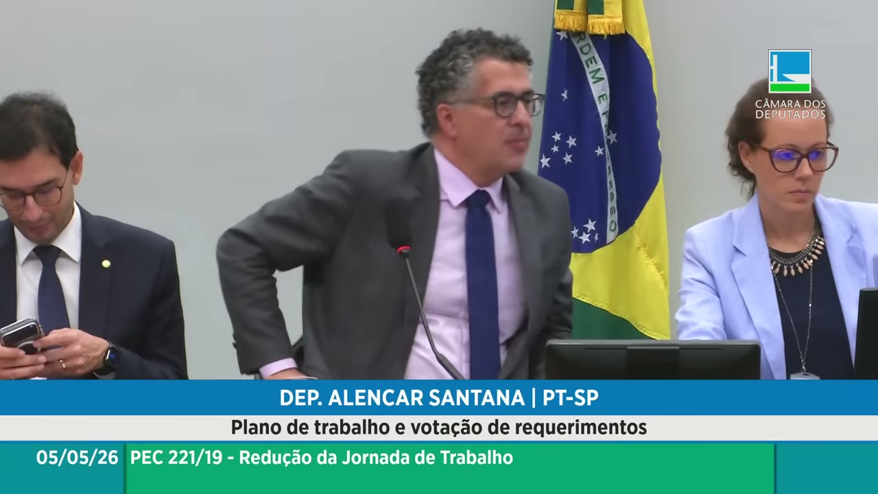 Vídeo do evento em 1:43:25