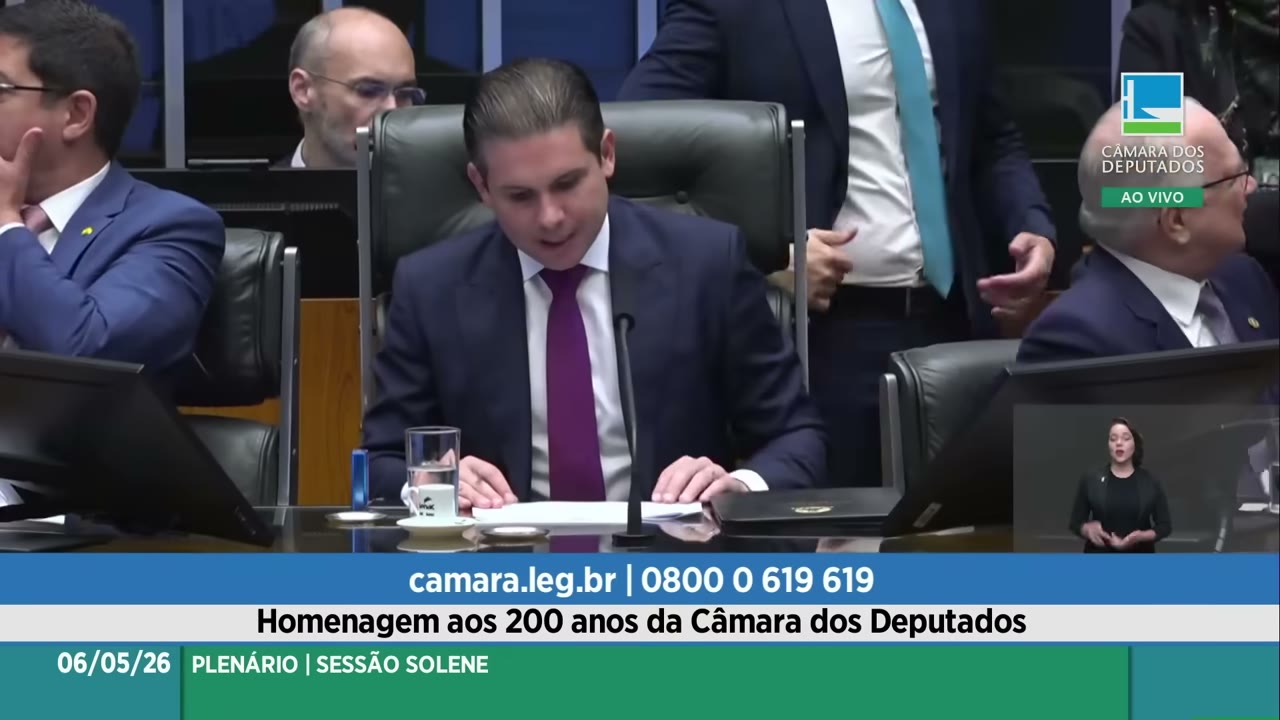 Vídeo do evento em 1:22:42