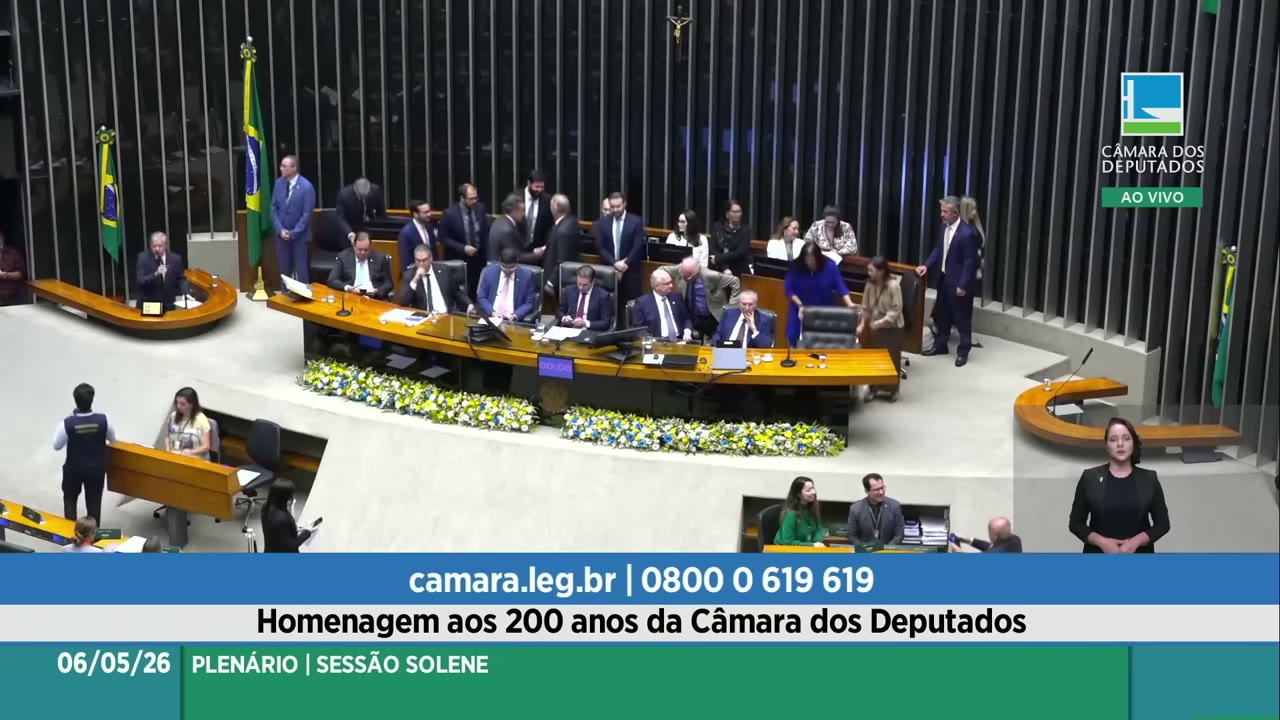 Vídeo do evento em 1:24:16
