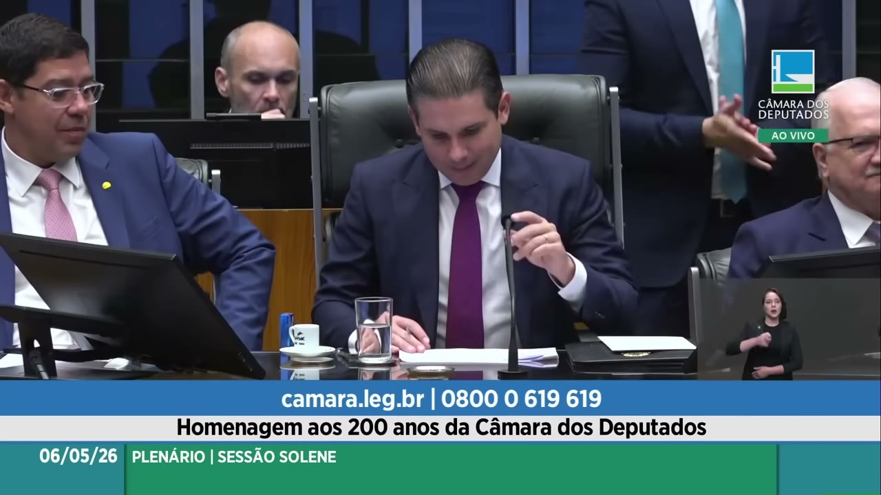 Vídeo do evento em 1:58:47