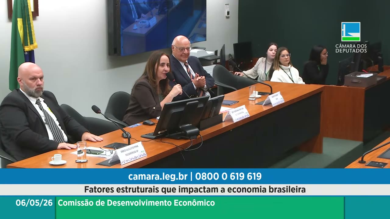 Vídeo do evento em 1:14:37