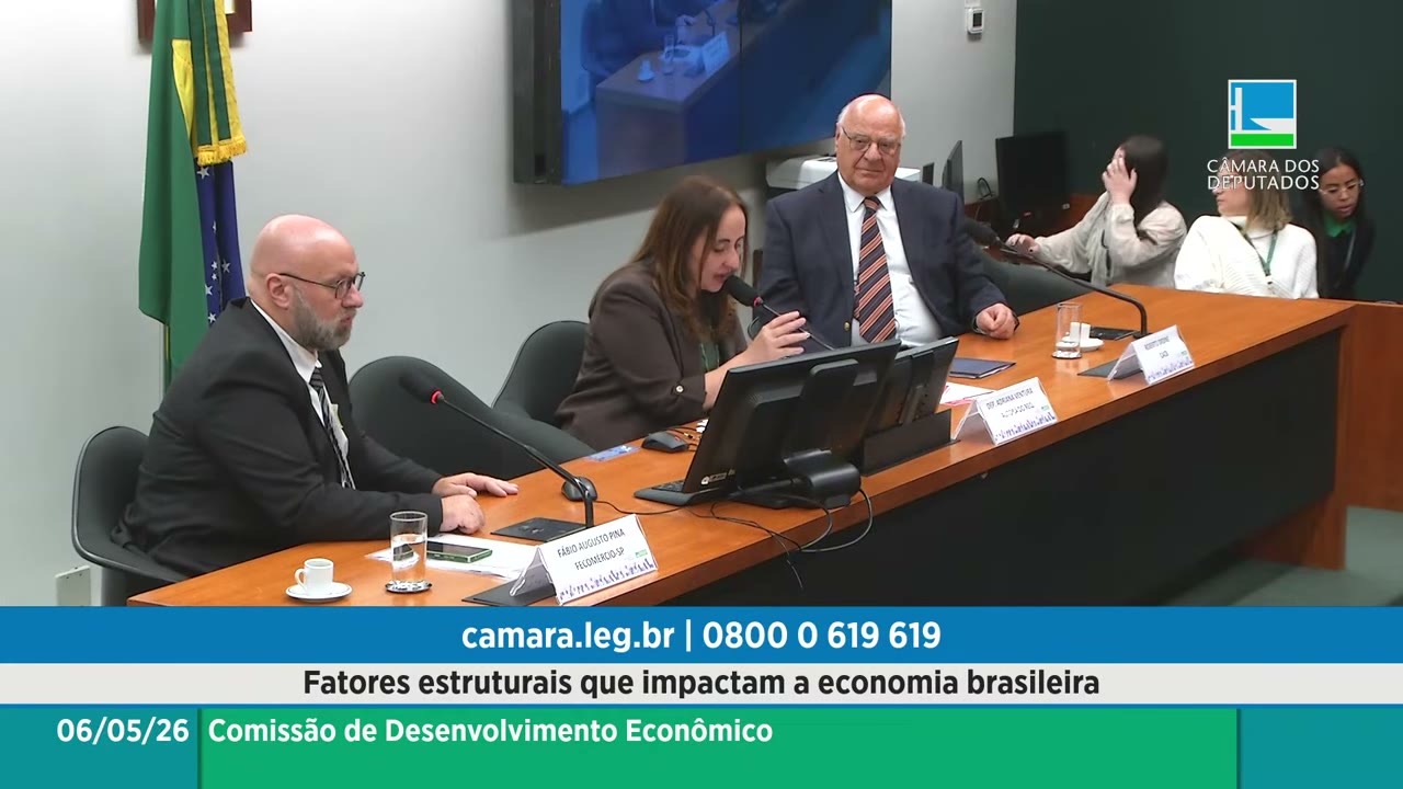 Vídeo do evento em 1:19:44