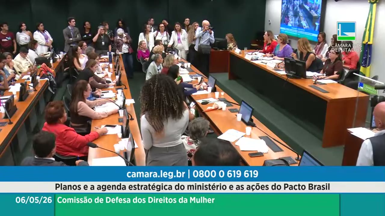 Vídeo do evento em 1:03:38
