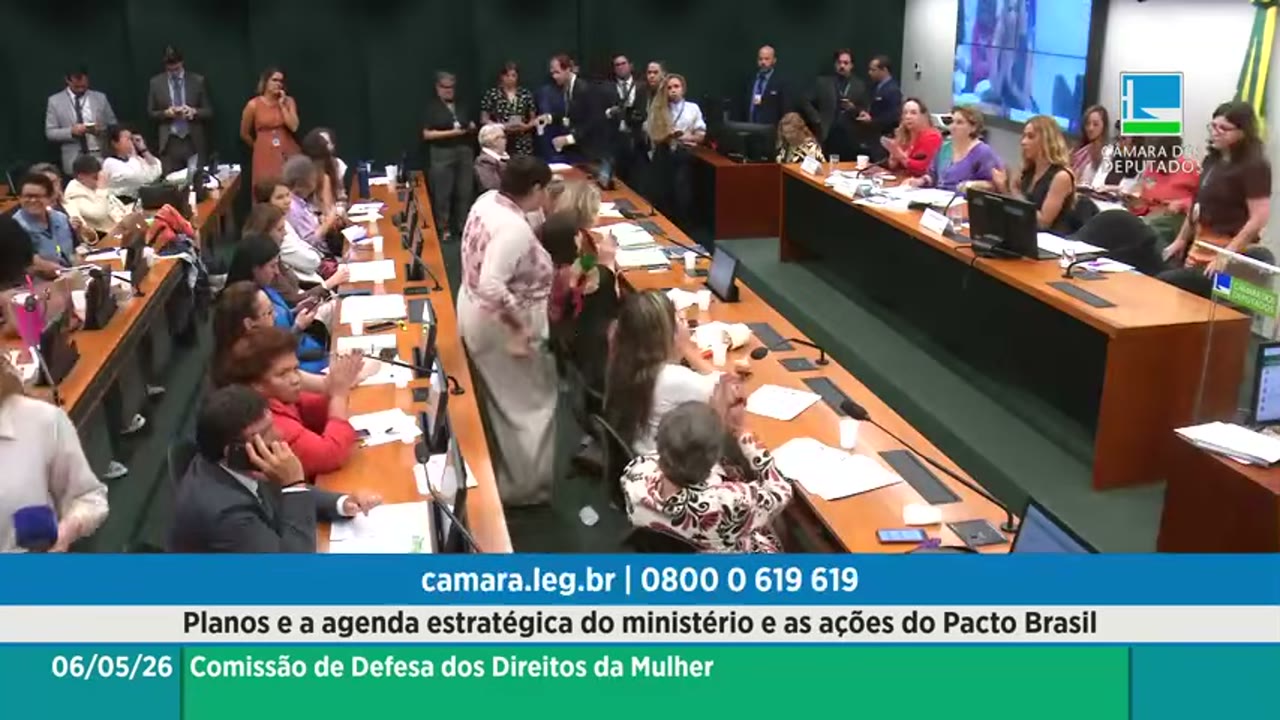 Vídeo do evento em 1:45:54