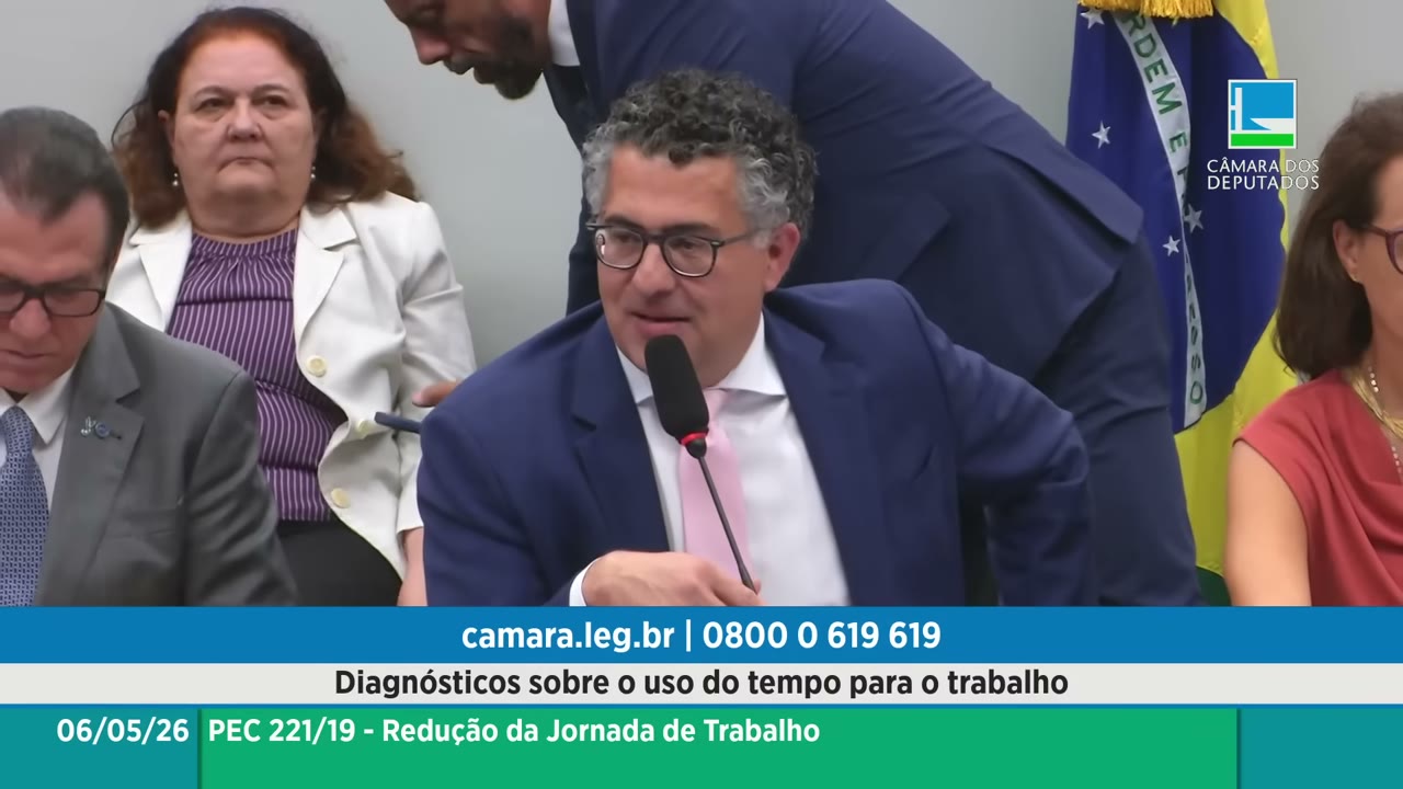 Vídeo do evento em 1:23:13