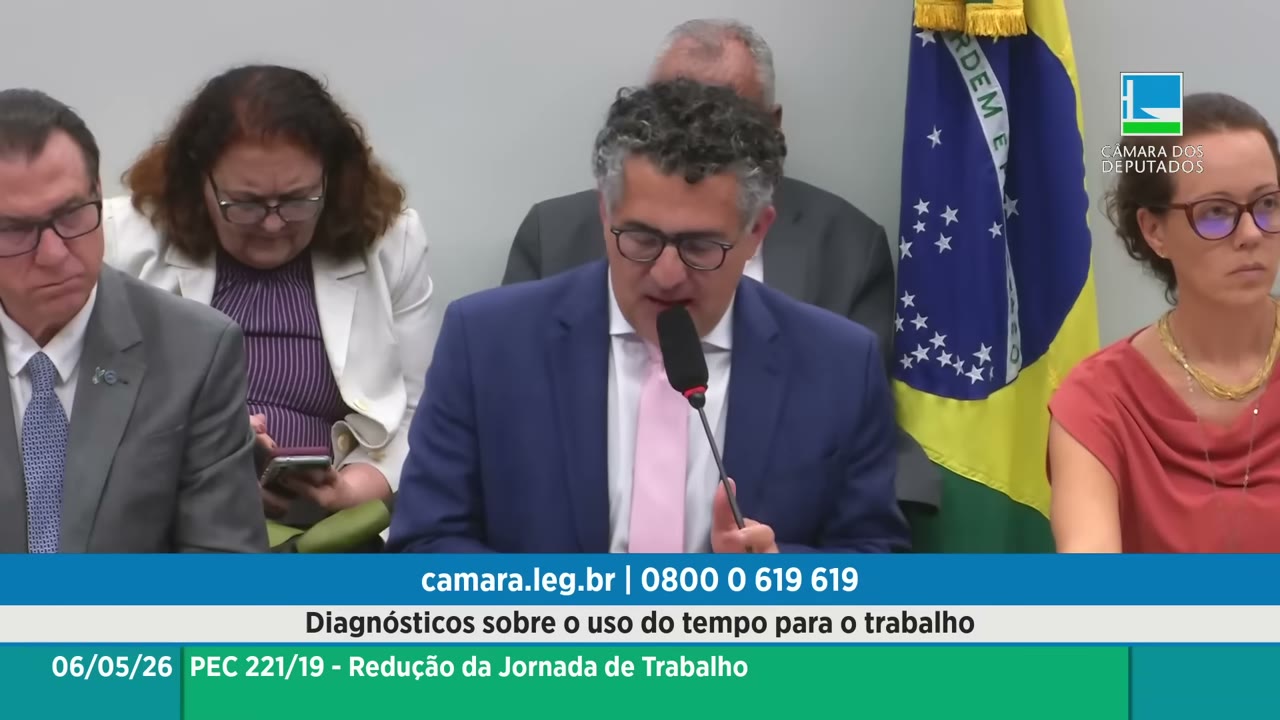 Vídeo do evento em 2:09:48