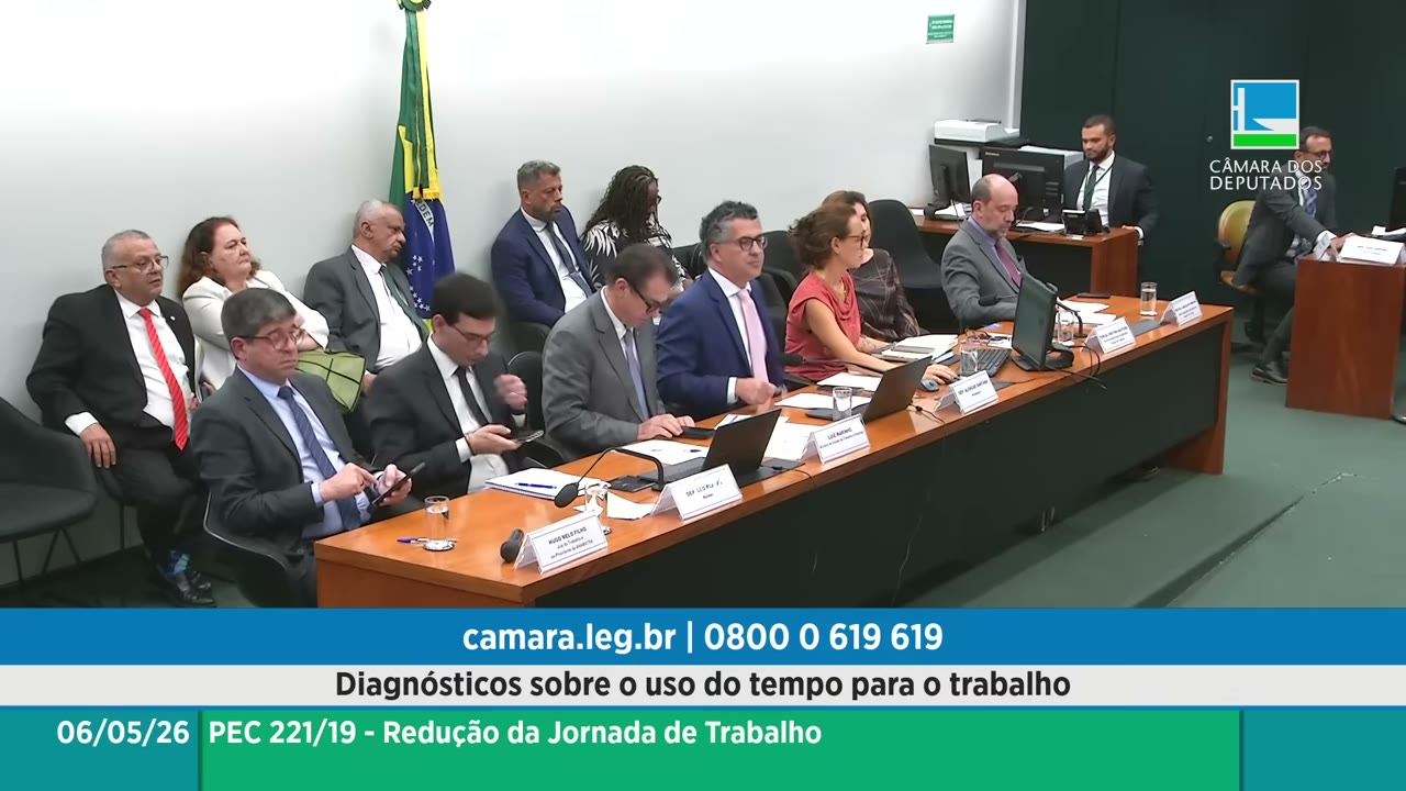 Vídeo do evento em 2:22:49