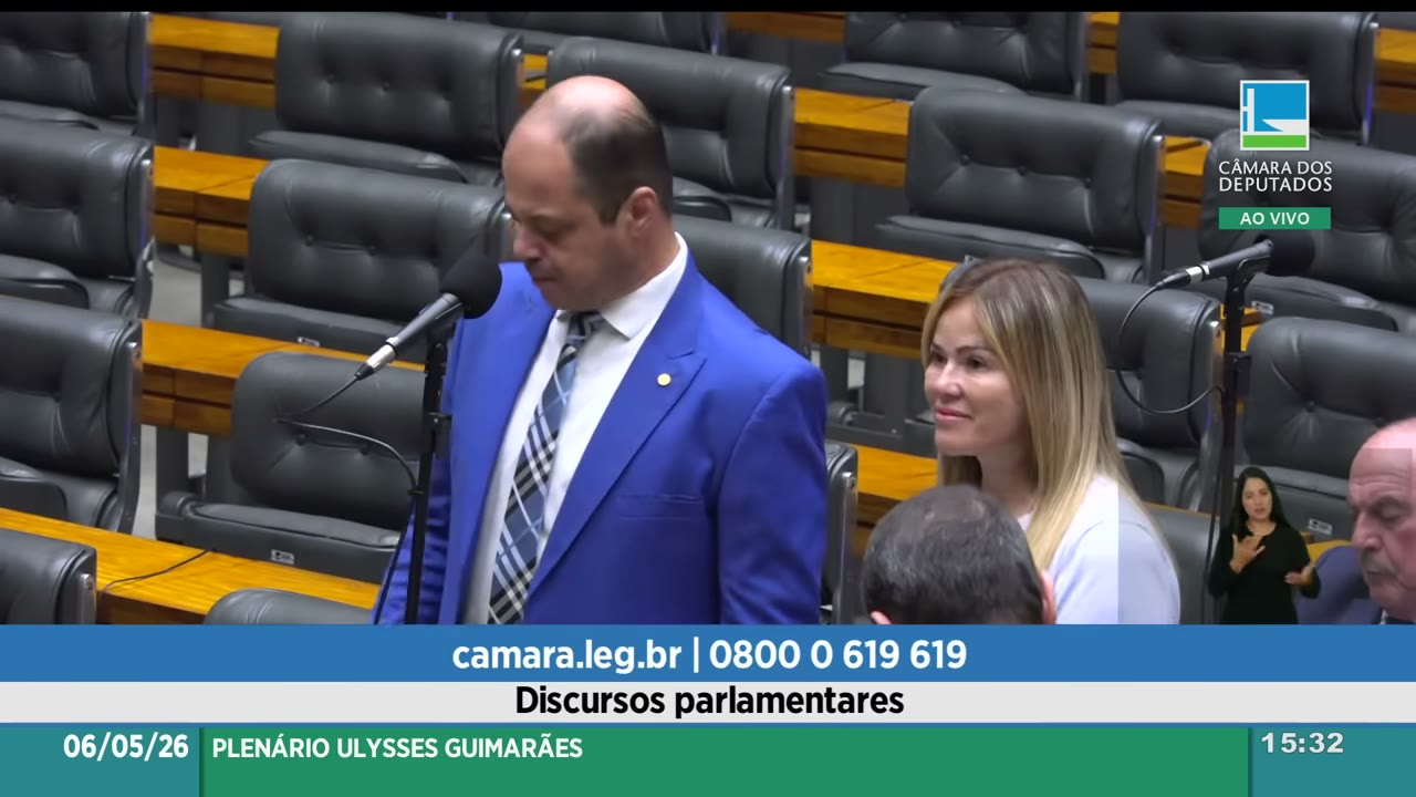 Vídeo do evento em 1:04:53