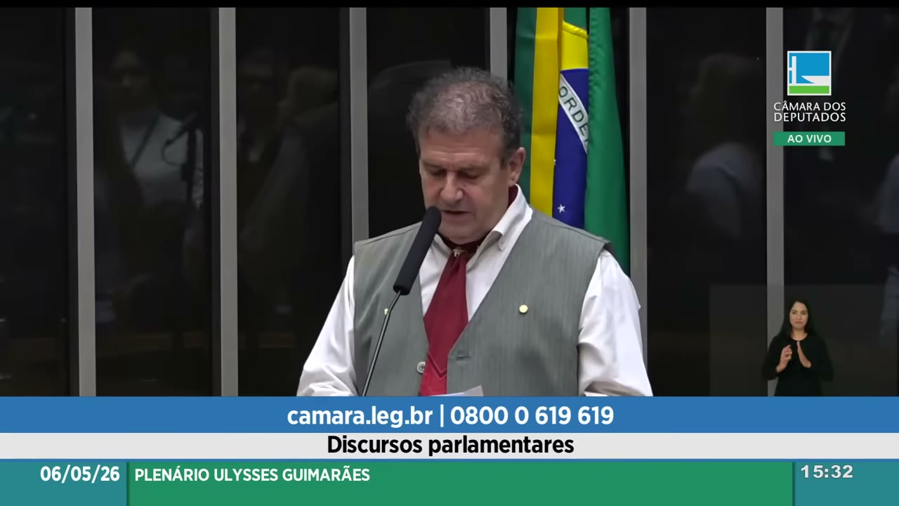 Vídeo do evento em 1:05:05