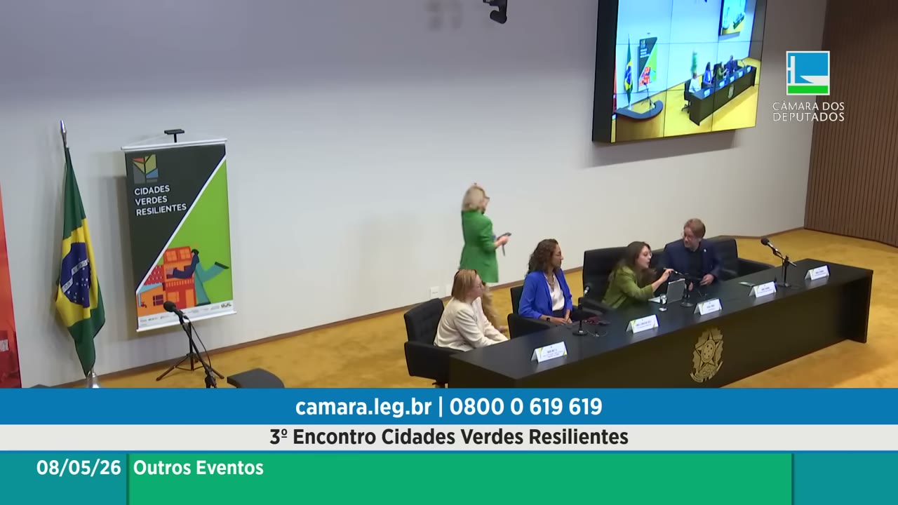 Vídeo do evento em 1:35:27