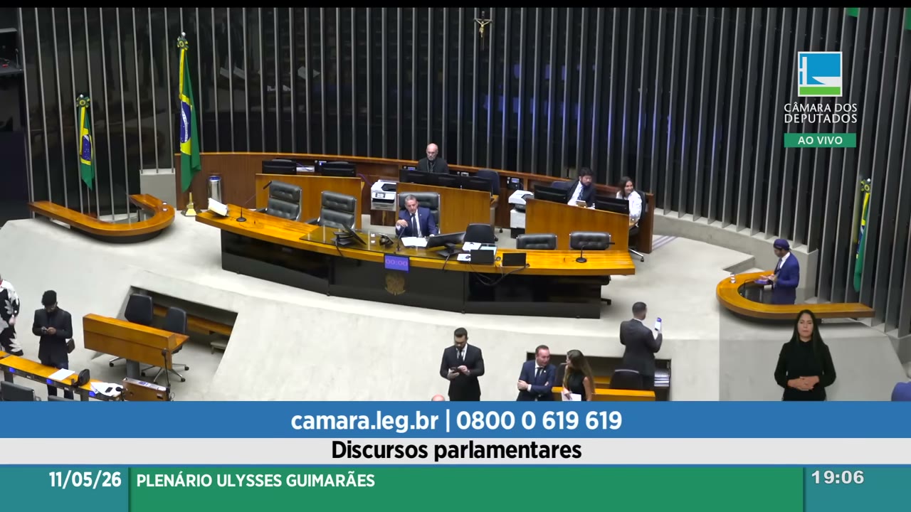 Vídeo do evento em 1:00:32