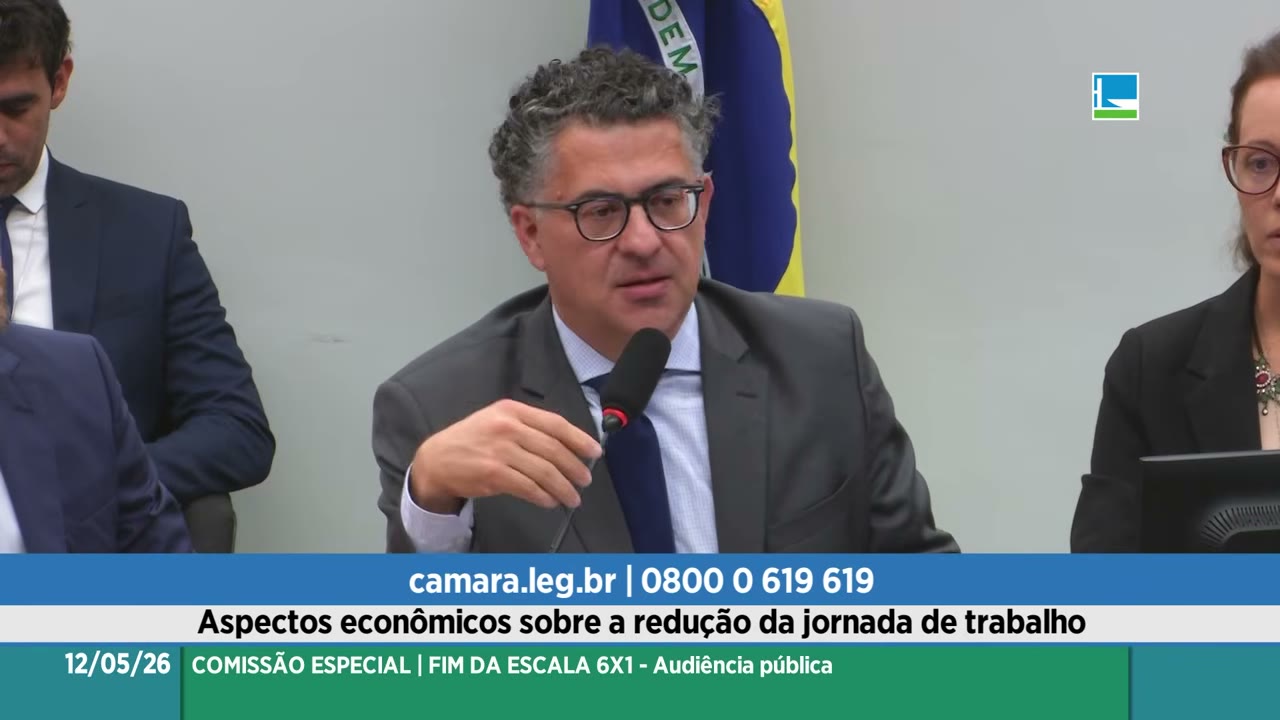 Vídeo do evento em 1:01:25