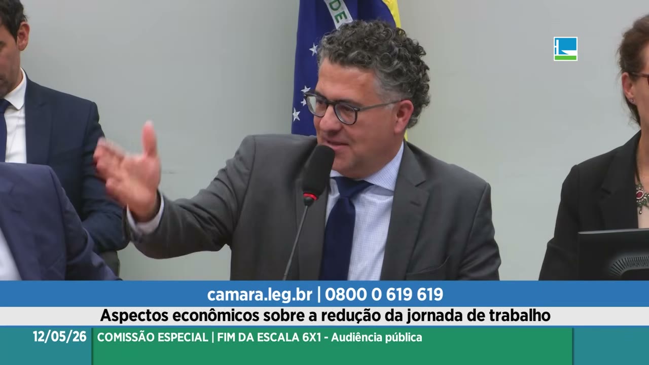 Vídeo do evento em 1:05:05