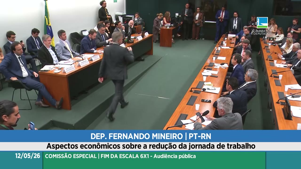 Vídeo do evento em 1:19:50