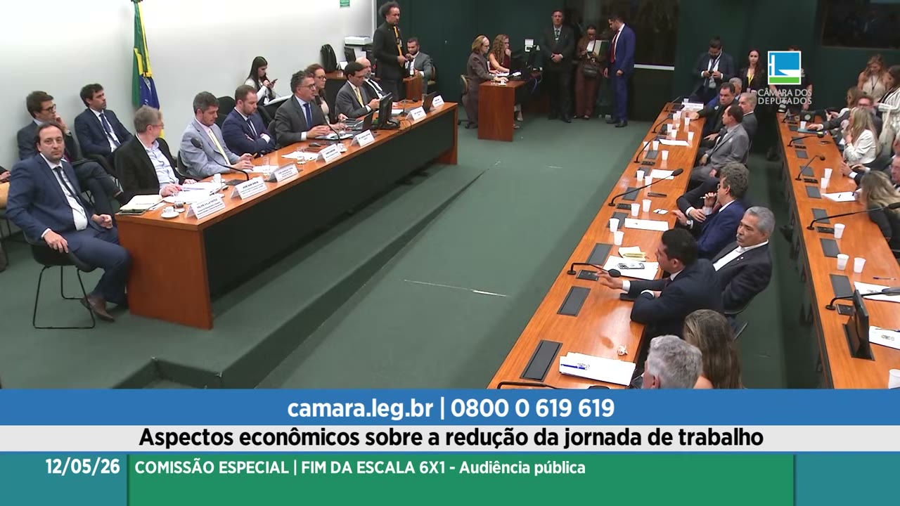Vídeo do evento em 1:33:14