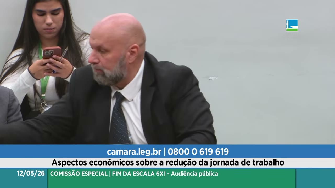 Vídeo do evento em 2:00:39