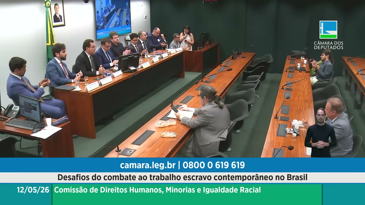 Vídeo do evento em 1:14:39