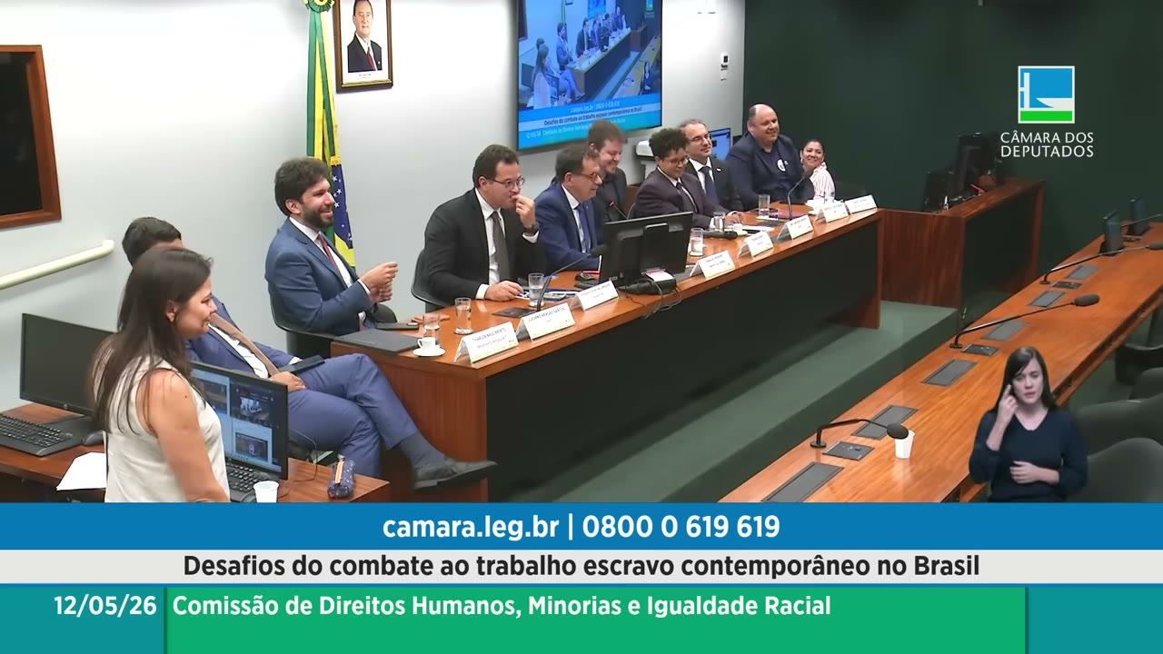 Vídeo do evento em 2:15:39