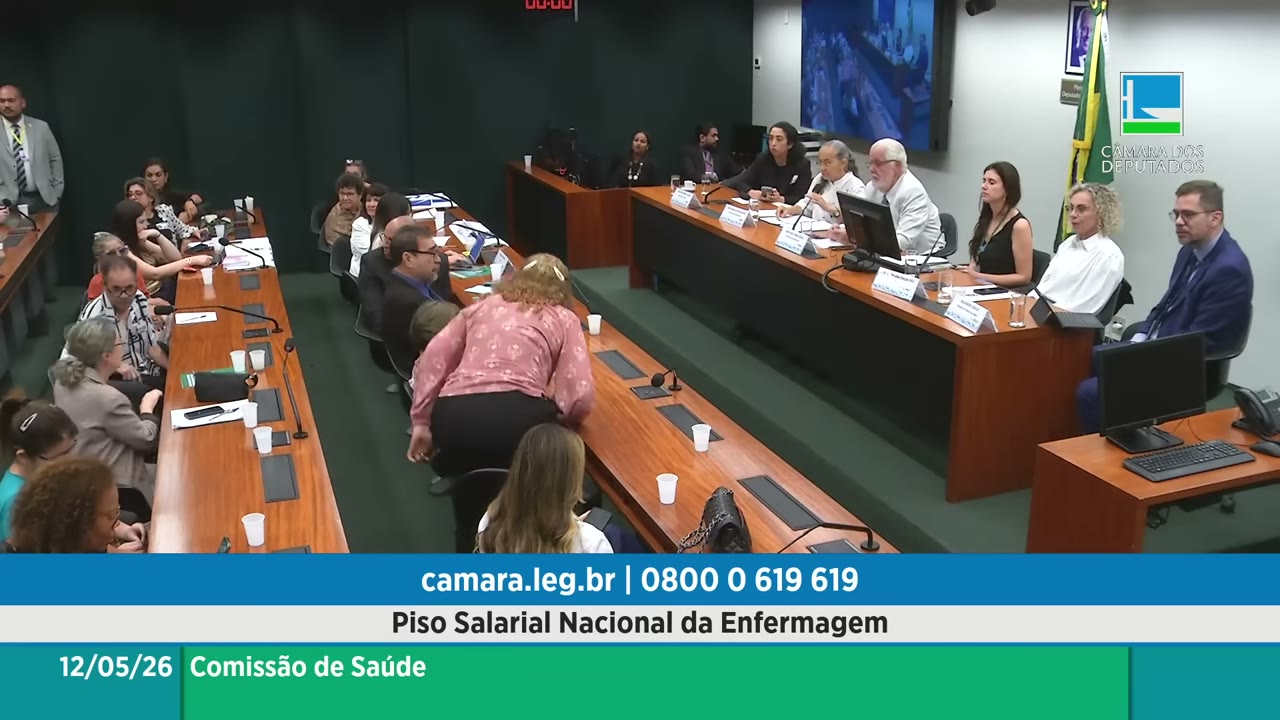 Vídeo do evento em 1:48:02