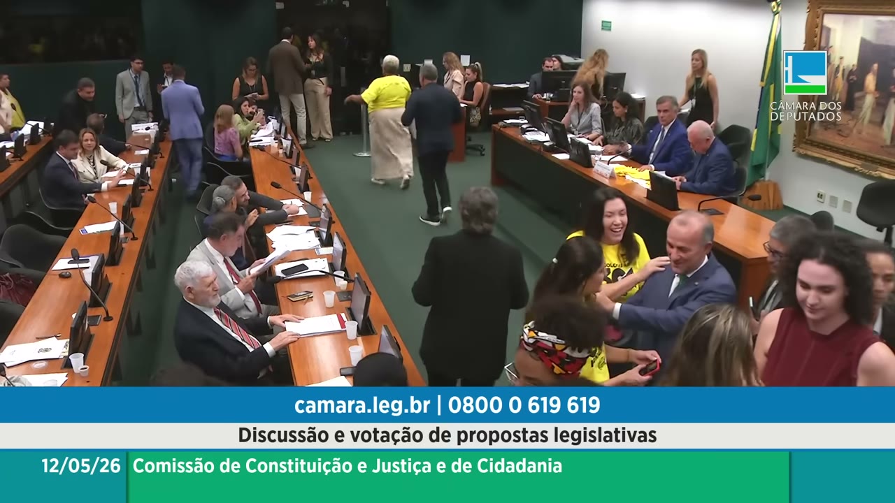 Vídeo do evento em 1:00:41