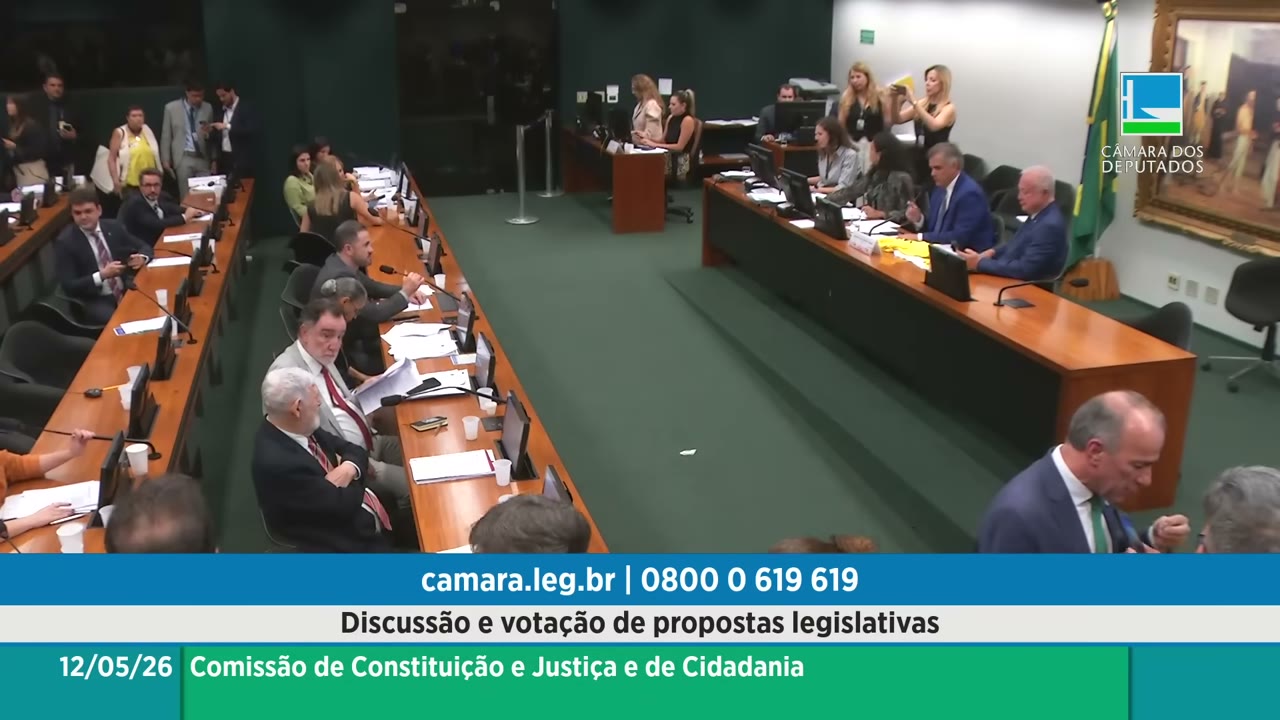 Vídeo do evento em 1:01:43