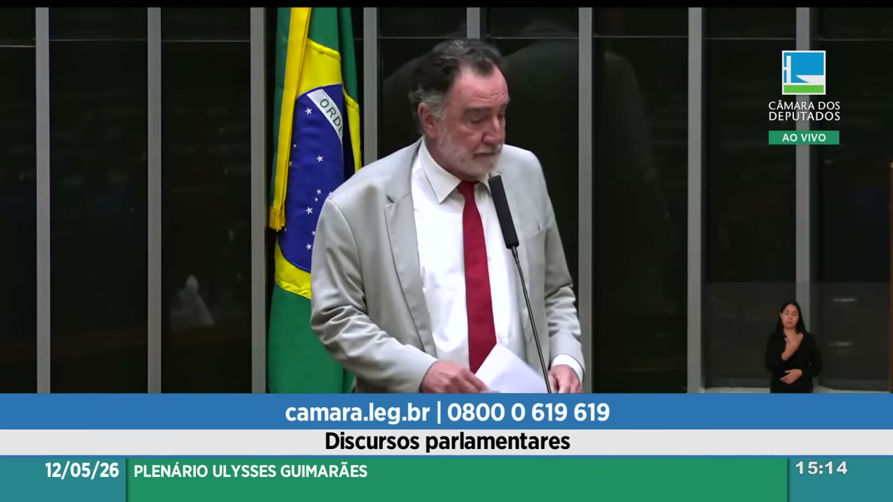 Vídeo do evento em 1:04:21