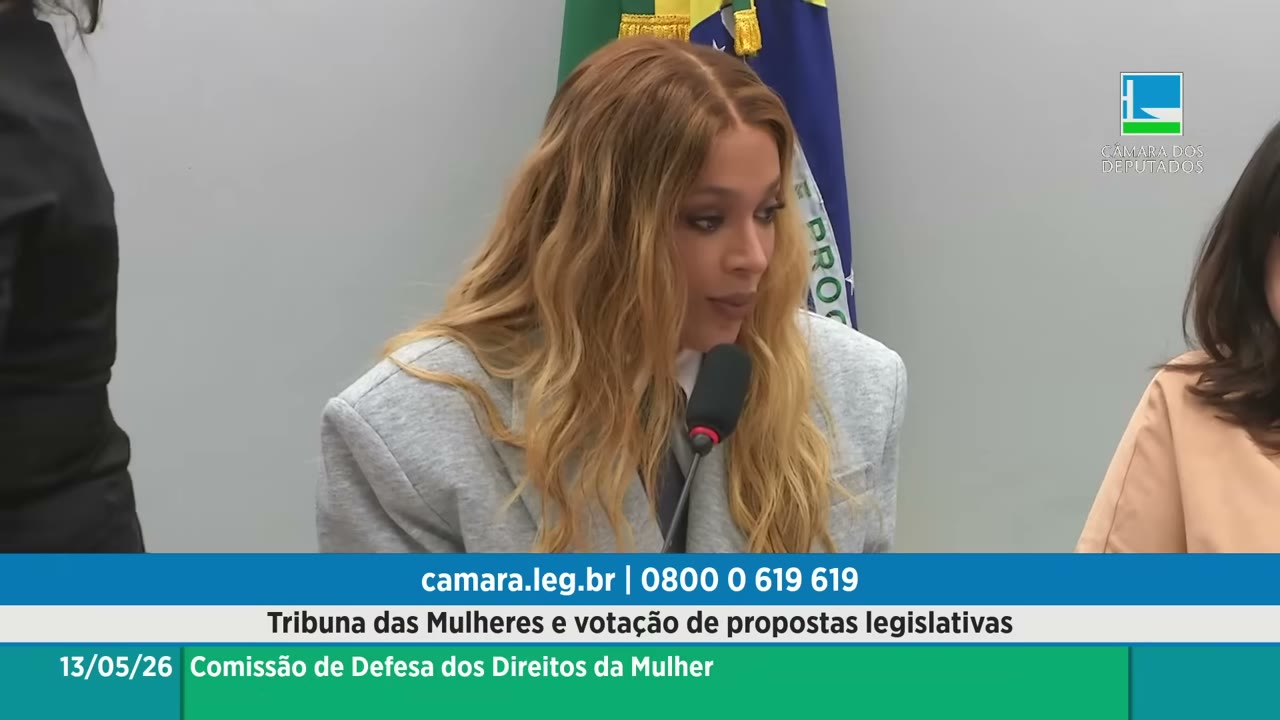 Vídeo do evento em 1:04:23