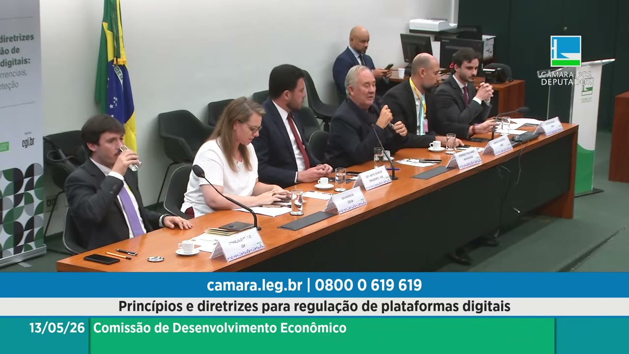 Vídeo do evento em 2:21:40