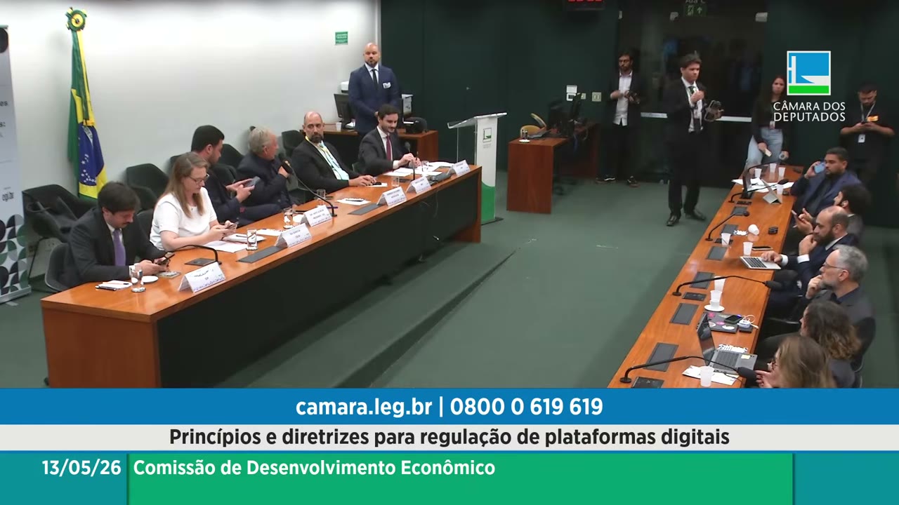 Vídeo do evento em 2:42:14
