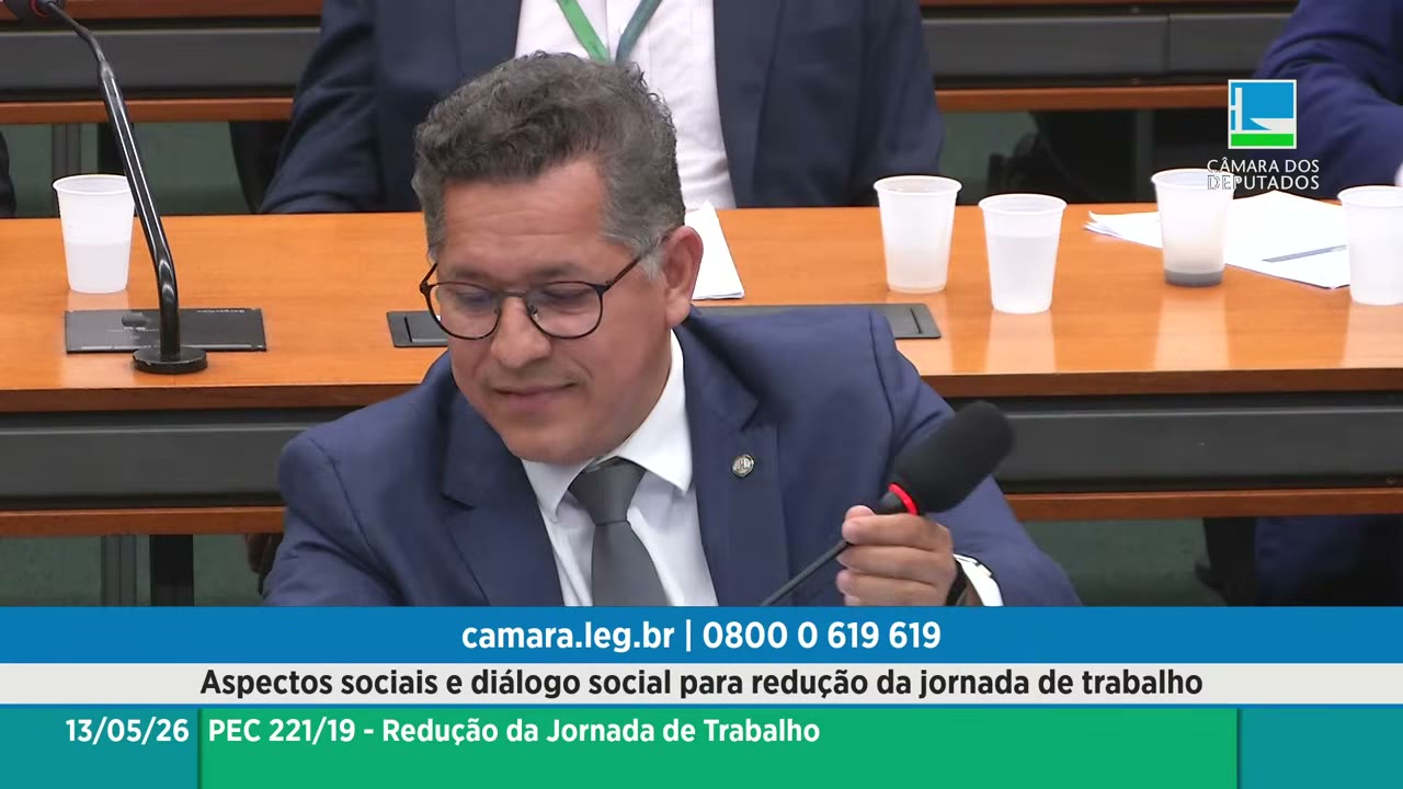 Vídeo do evento em 1:39:01