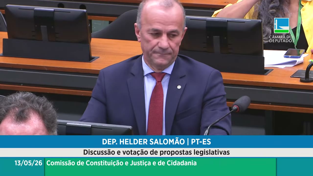 Vídeo do evento em 1:15:59