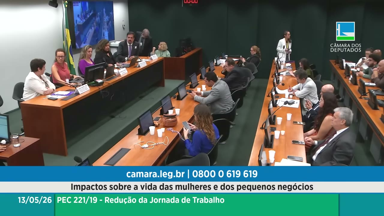Vídeo do evento em 1:03:29