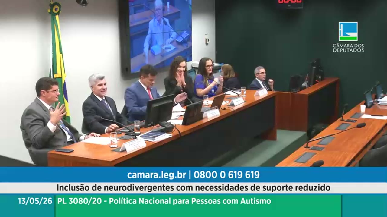 Vídeo do evento em 1:14:47