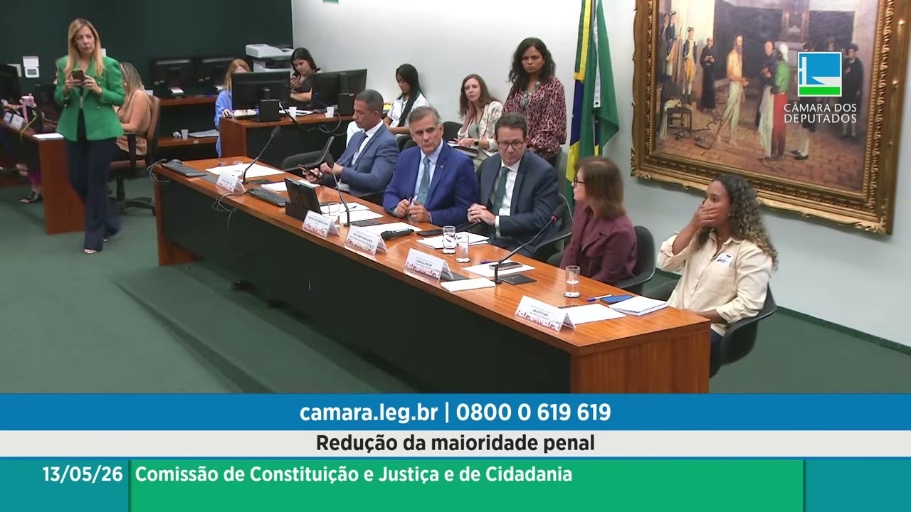 Vídeo do evento em 1:07:14