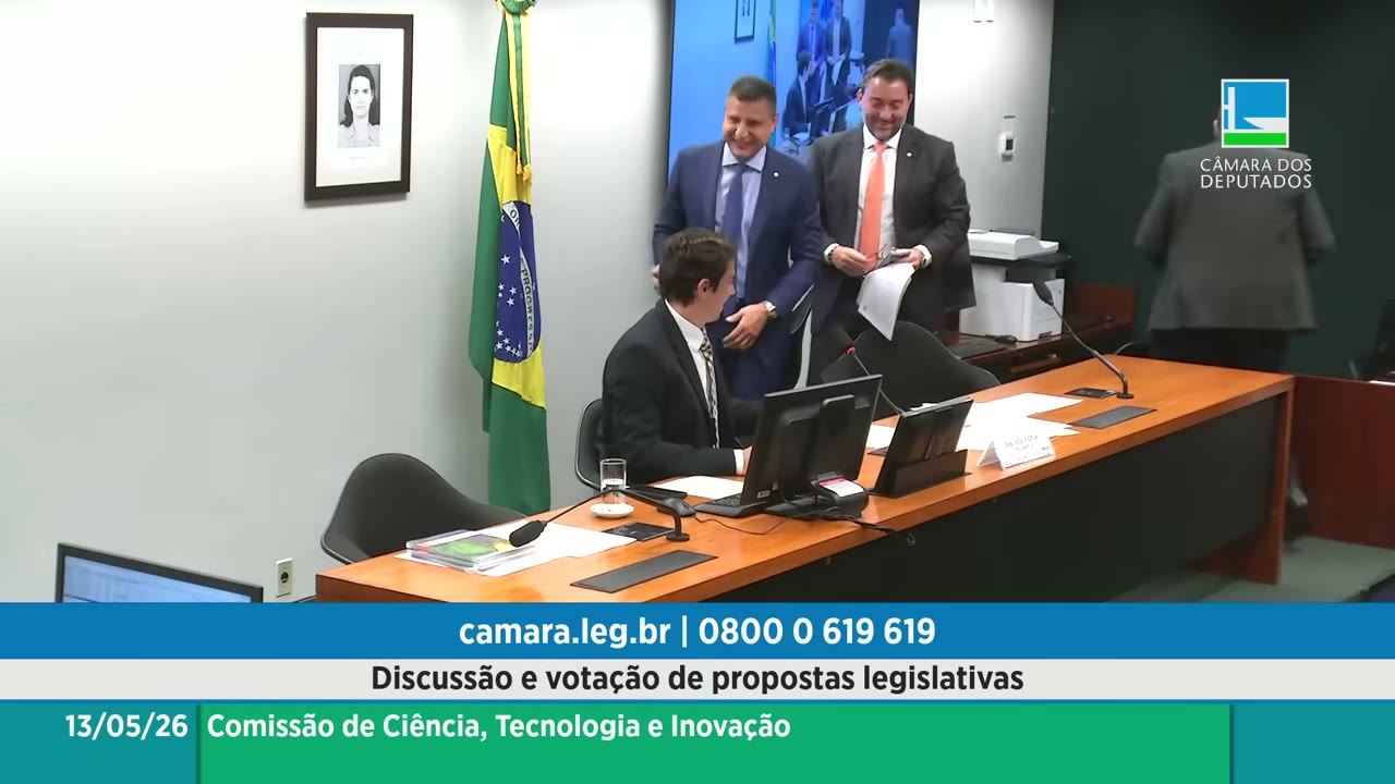 Vídeo do evento em 1:44:23