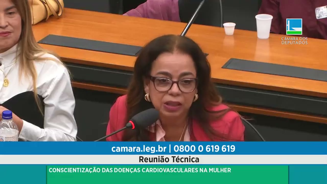 Vídeo do evento em 1:05:02