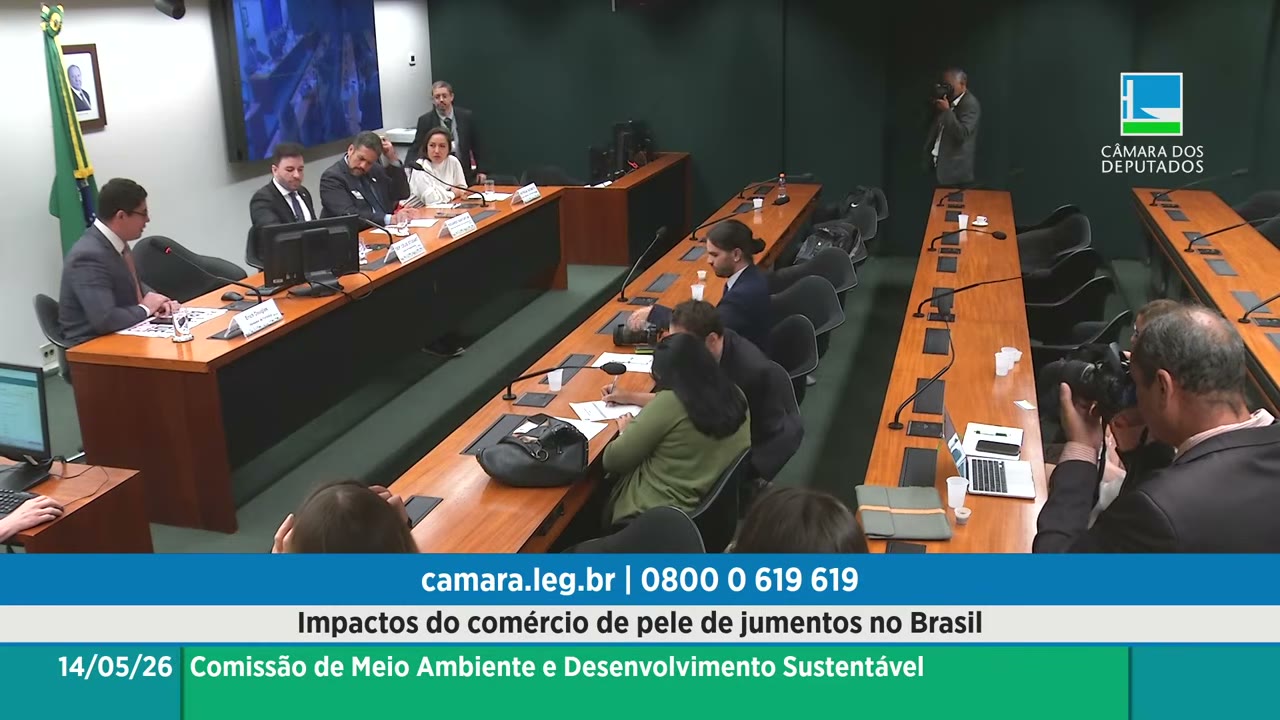 Vídeo do evento em 1:44:39