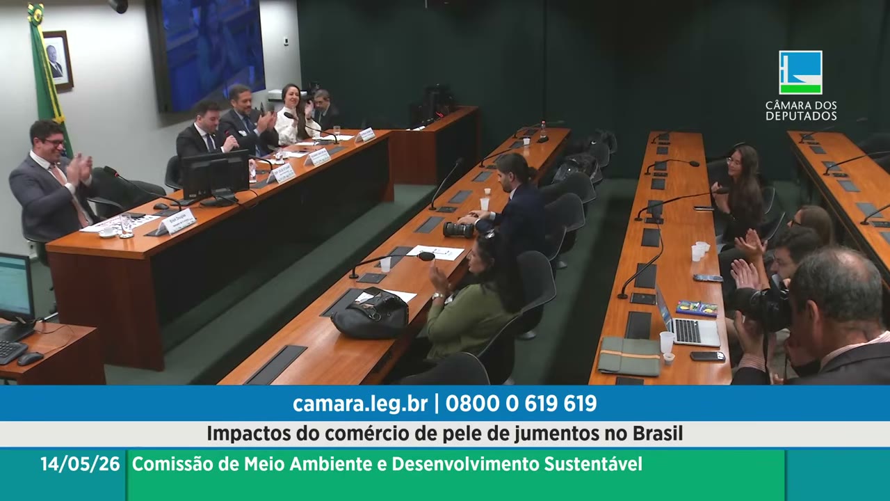 Vídeo do evento em 1:58:49