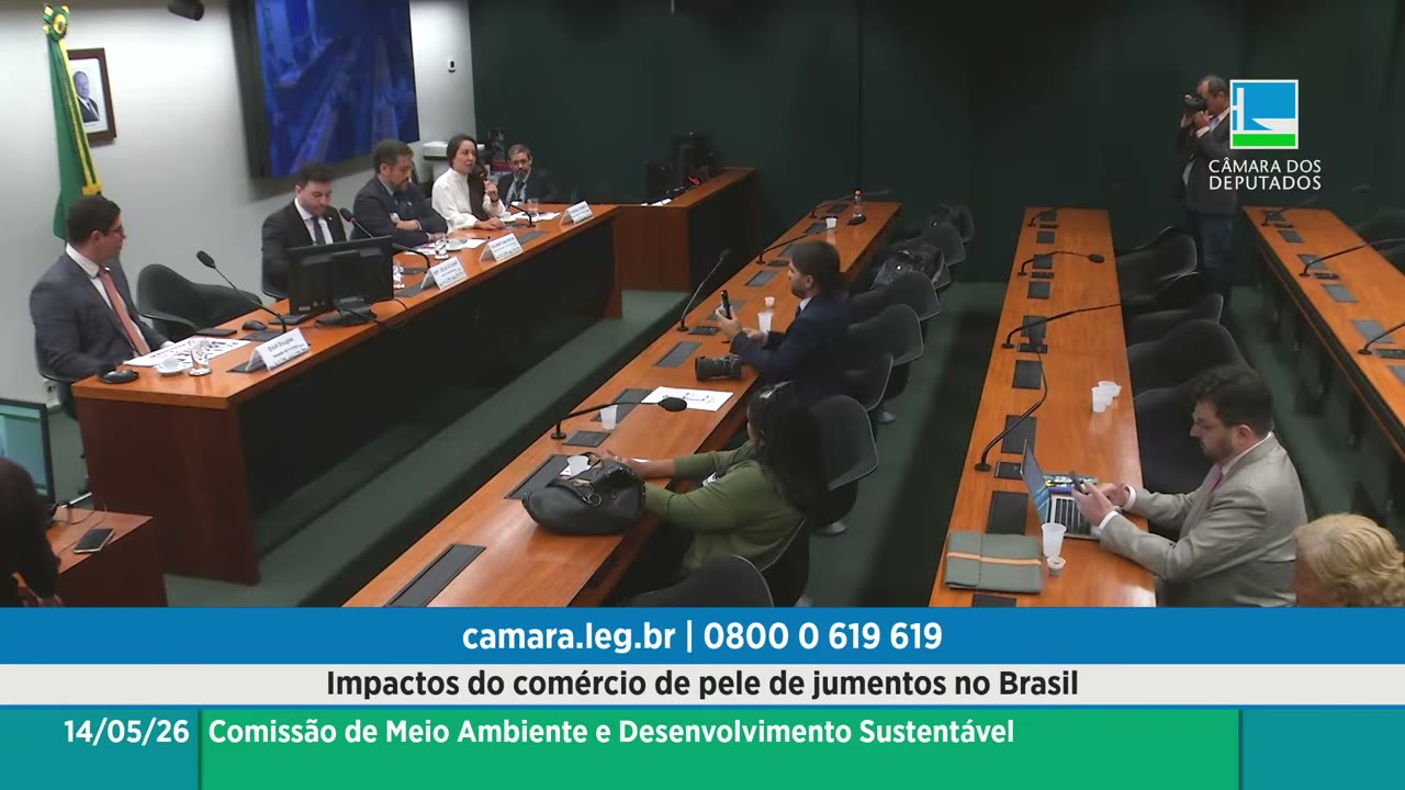 Vídeo do evento em 2:09:59