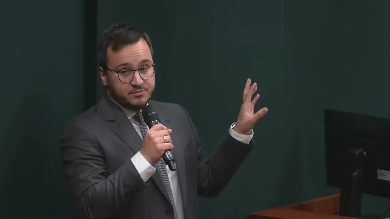 Vídeo do evento em 1:32:42