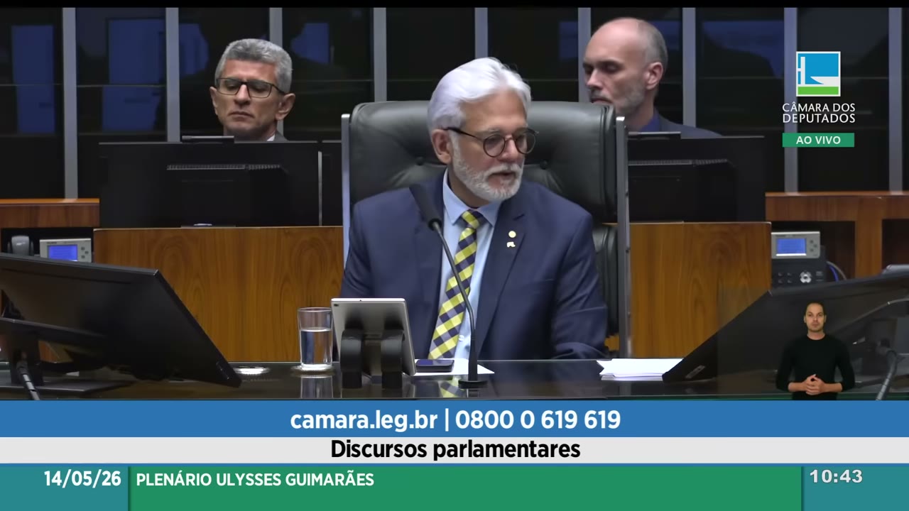 Vídeo do evento em 1:02:35