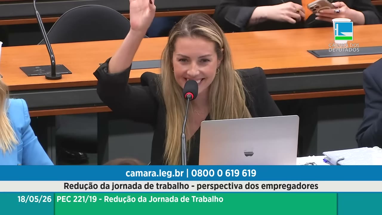 Vídeo do evento em 1:21:03