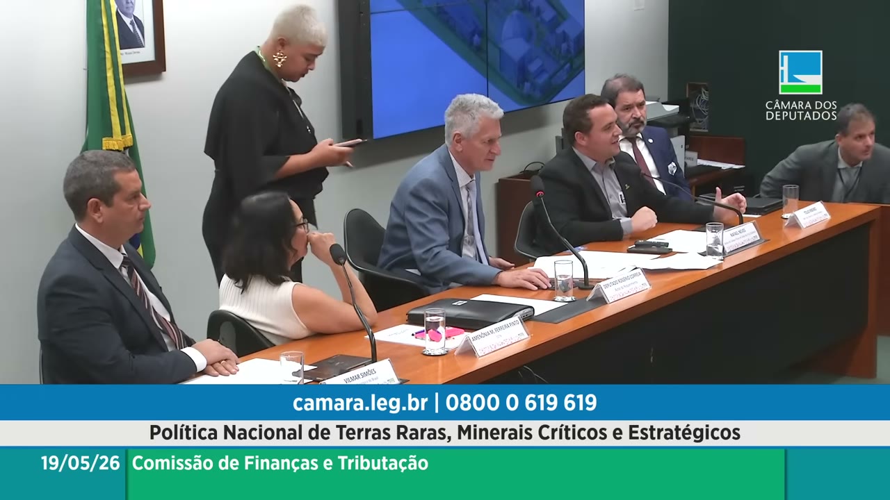Vídeo do evento em 1:07:26