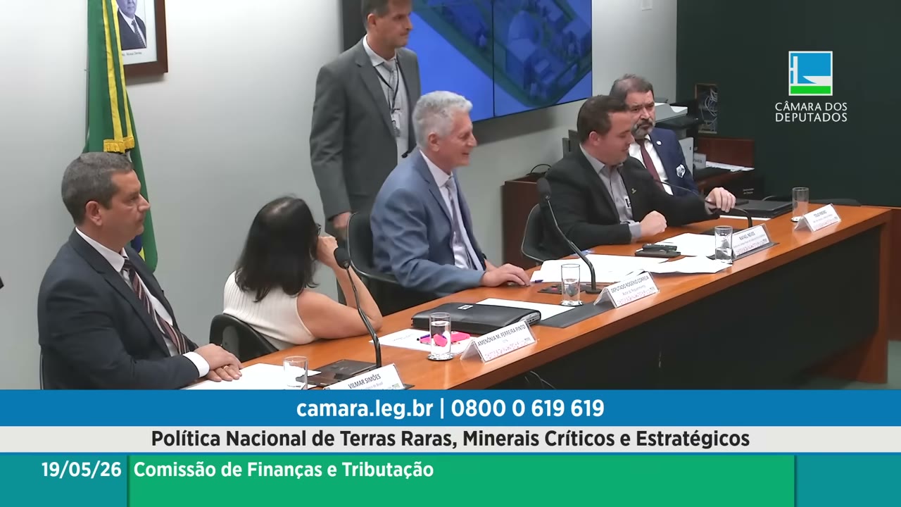 Vídeo do evento em 1:07:31