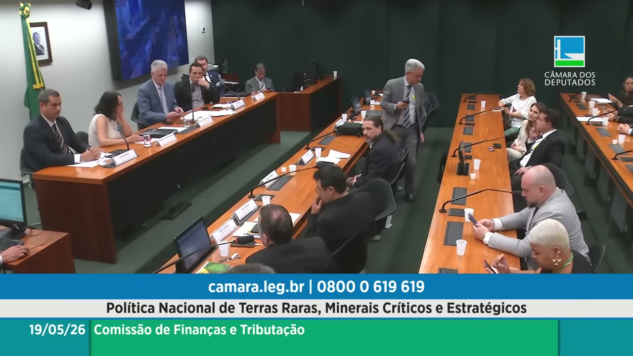 Vídeo do evento em 1:16:07